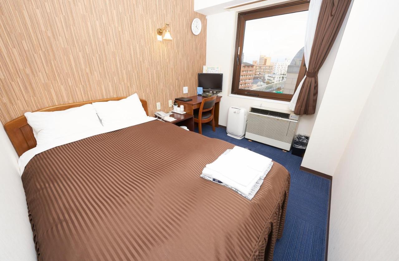 Famy Inn Makuhari Chiba Exterior photo
