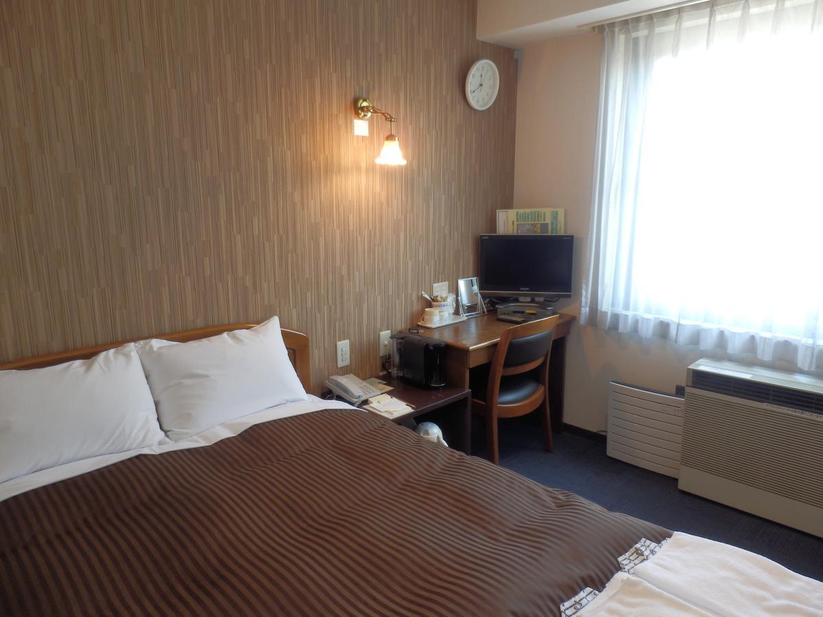 Famy Inn Makuhari Chiba Exterior photo