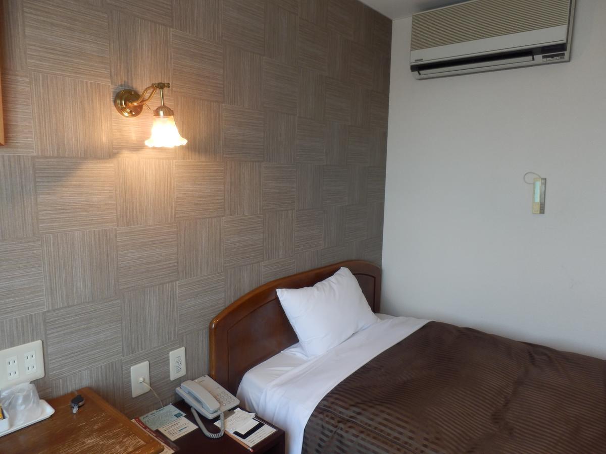 Famy Inn Makuhari Chiba Exterior photo